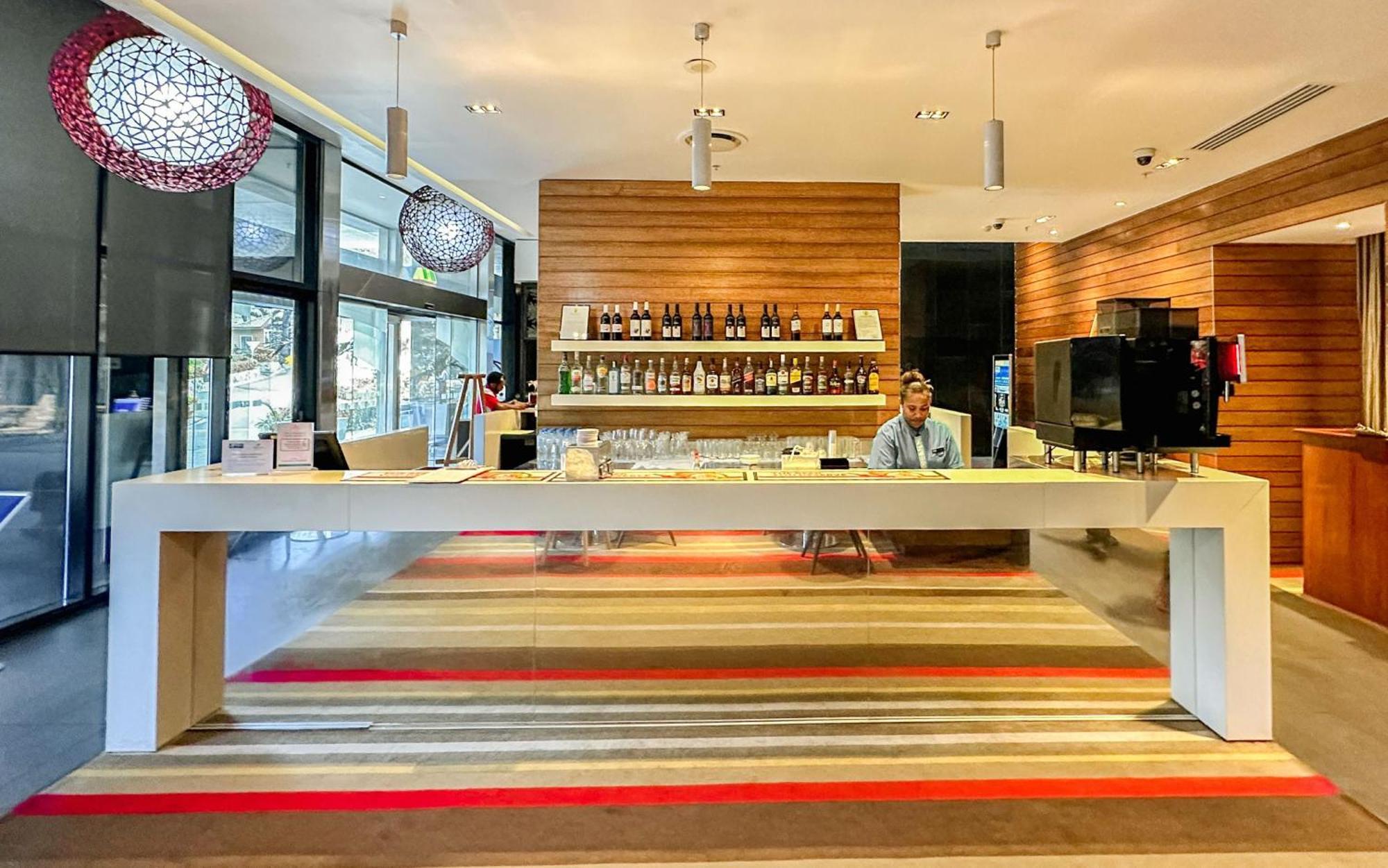 Holiday Inn Express Port Moresby By Ihg Экстерьер фото